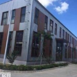 上市开发商，八米现房，单价2千左右，首付20%,50年产权