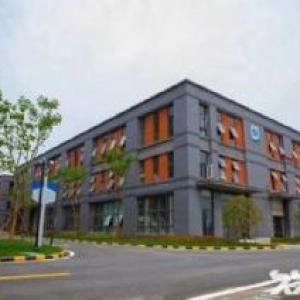 现房独栋层高5.7米单价2千多交通物流方便可按揭可环评